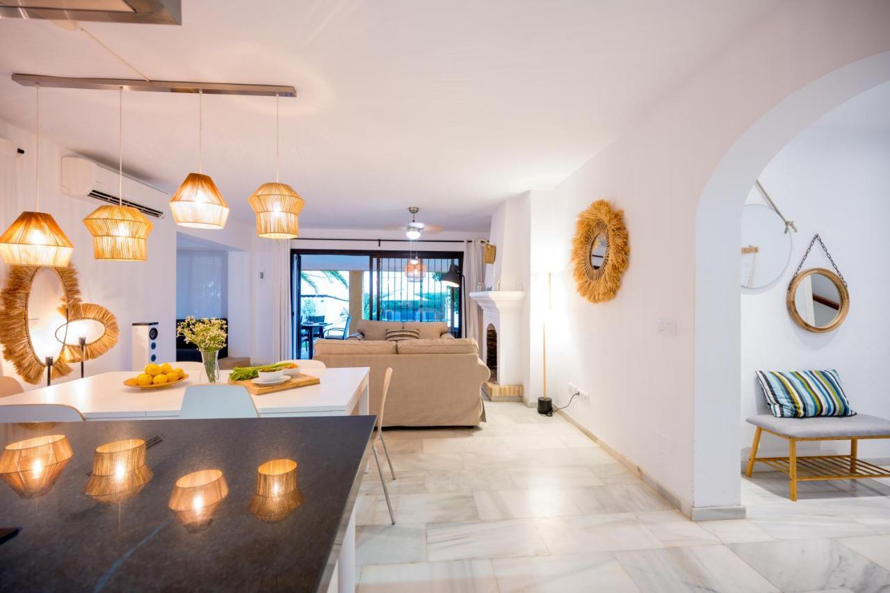 Typical Beach House Las Chapas Playa With Heated Pool Marbella Exteriér fotografie