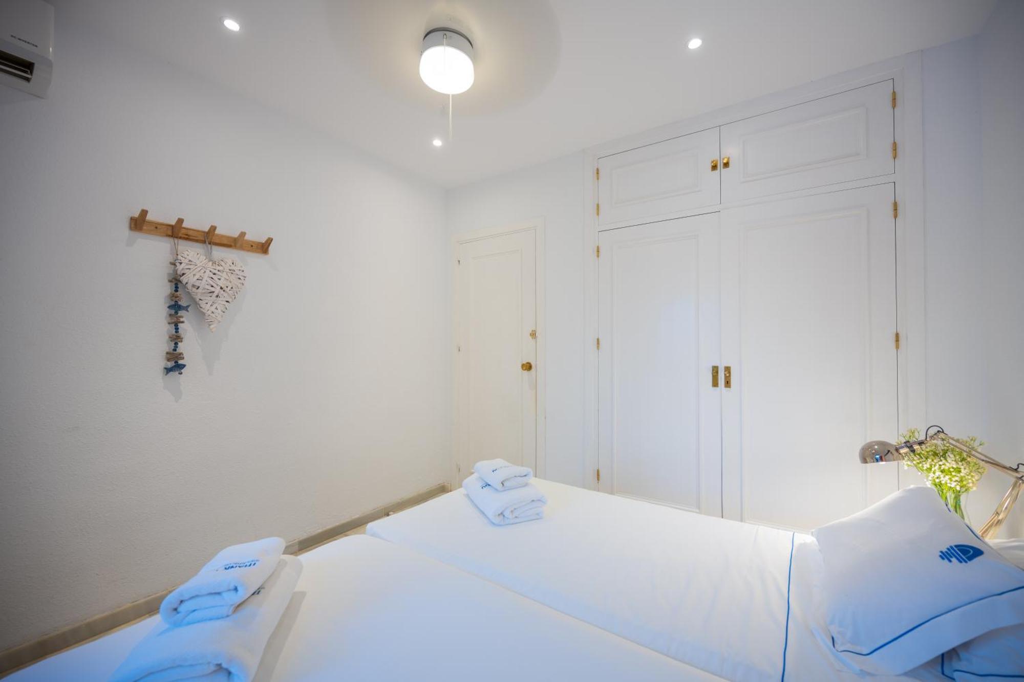 Typical Beach House Las Chapas Playa With Heated Pool Marbella Exteriér fotografie
