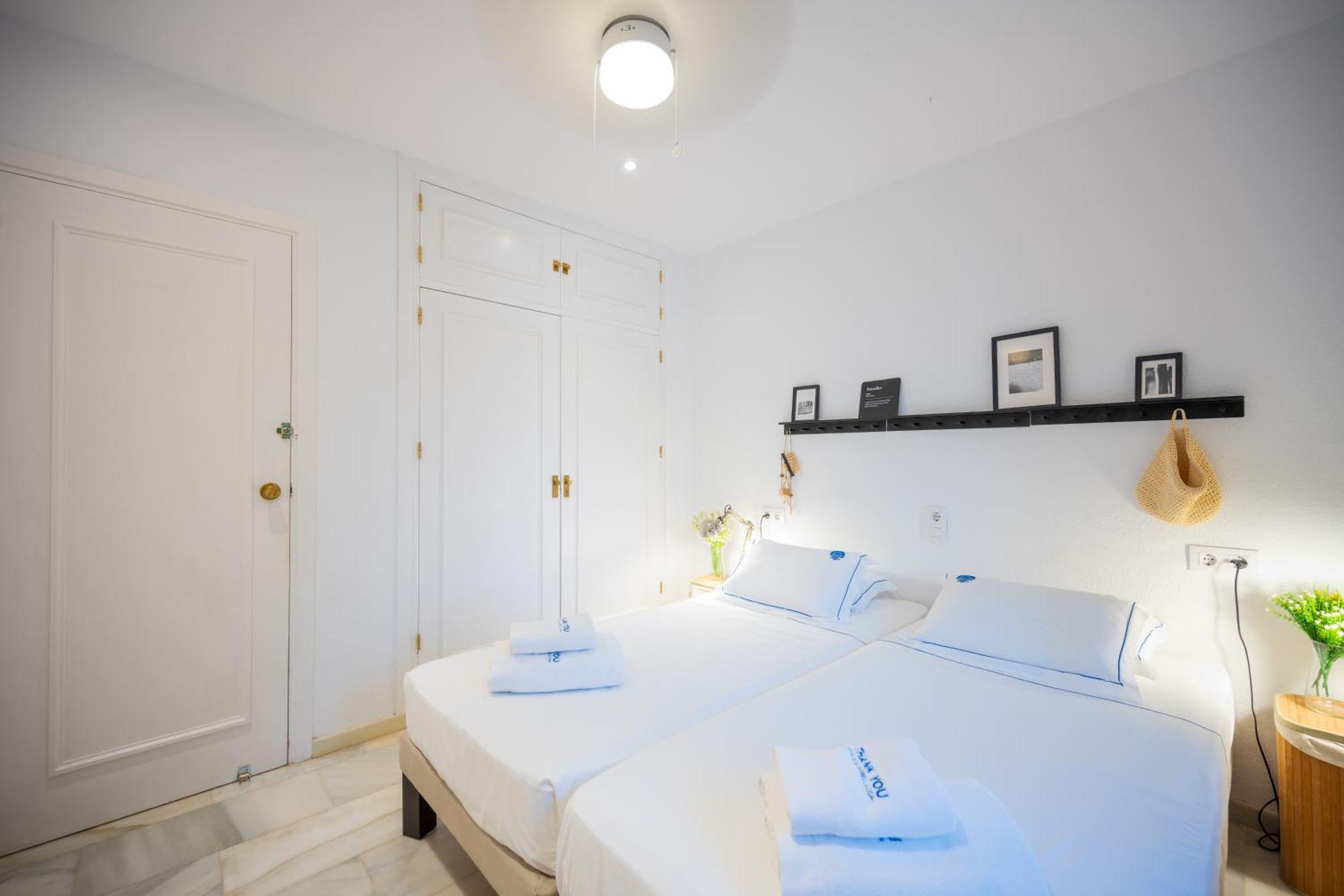 Typical Beach House Las Chapas Playa With Heated Pool Marbella Exteriér fotografie
