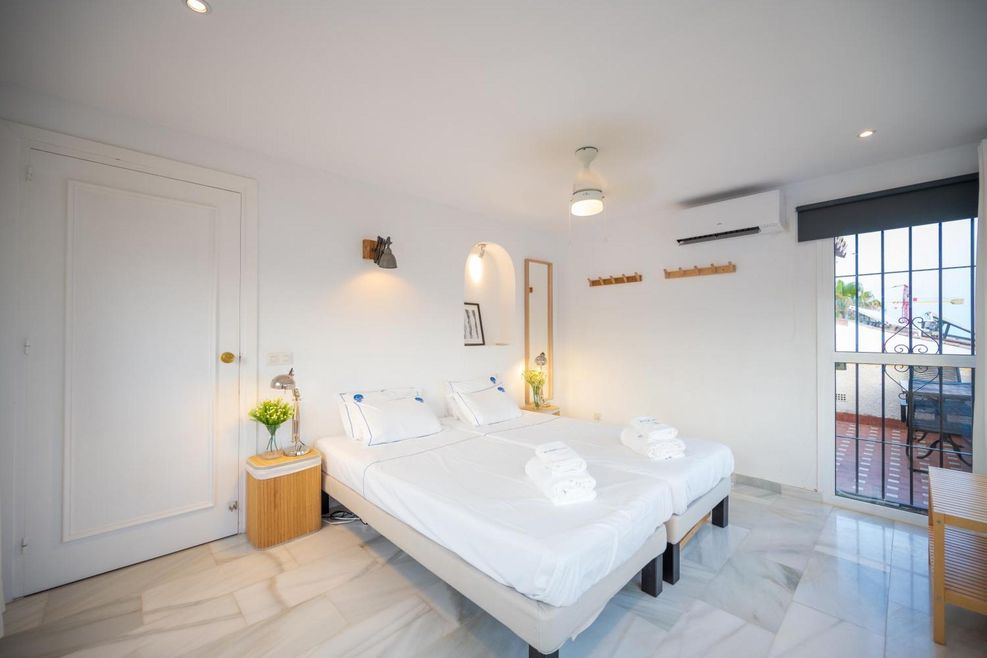 Typical Beach House Las Chapas Playa With Heated Pool Marbella Exteriér fotografie