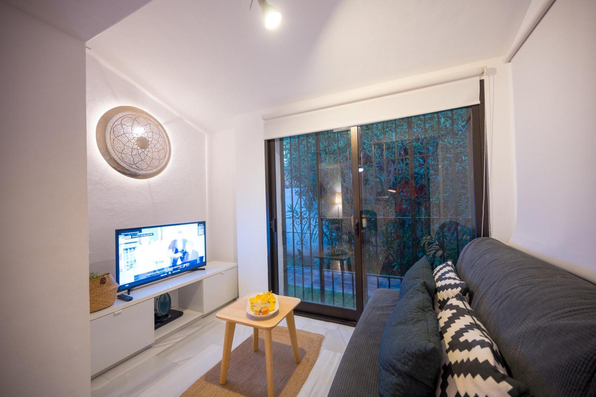 Typical Beach House Las Chapas Playa With Heated Pool Marbella Exteriér fotografie