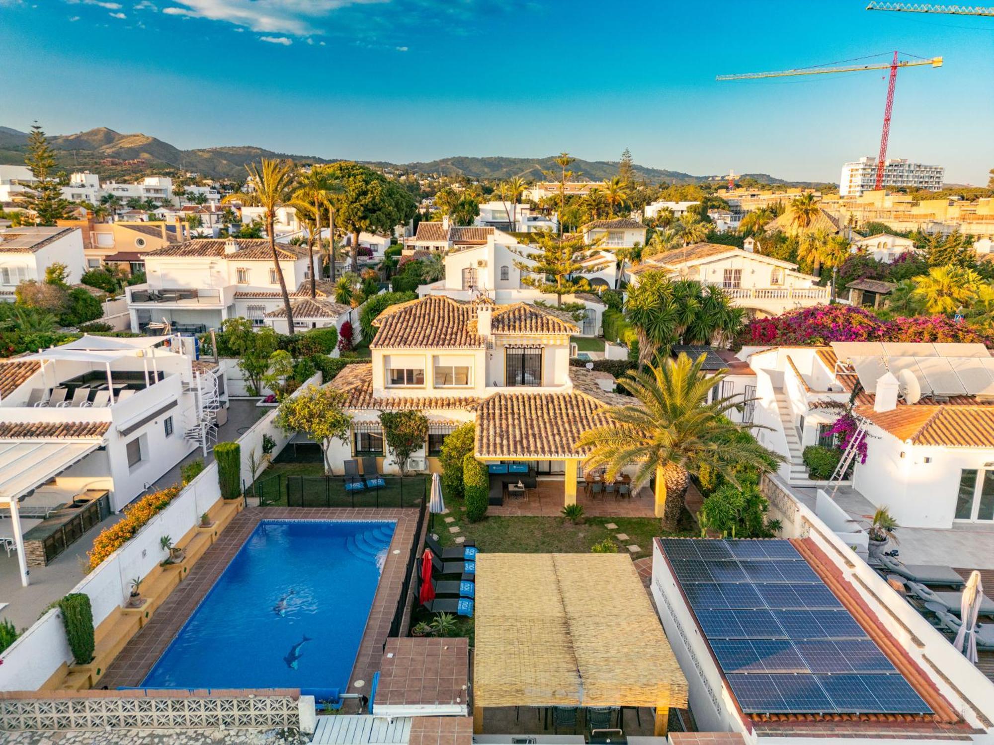 Typical Beach House Las Chapas Playa With Heated Pool Marbella Exteriér fotografie
